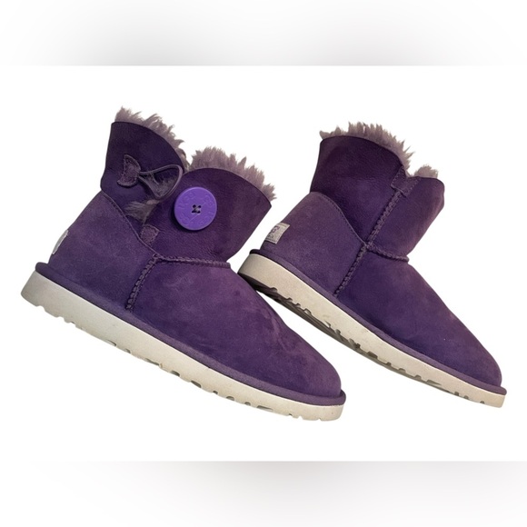 UGG Mini Bailey Button II in Purple Women Size 6 - Picture 2 of 11
